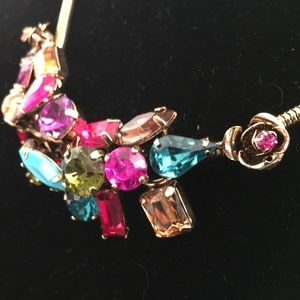 BETSEY JOHNSON Carnival Stone Cluster Necklace BETSEY JOHNSON Carnival Stone Cluster Necklace