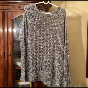 Hollister sweater 🌙