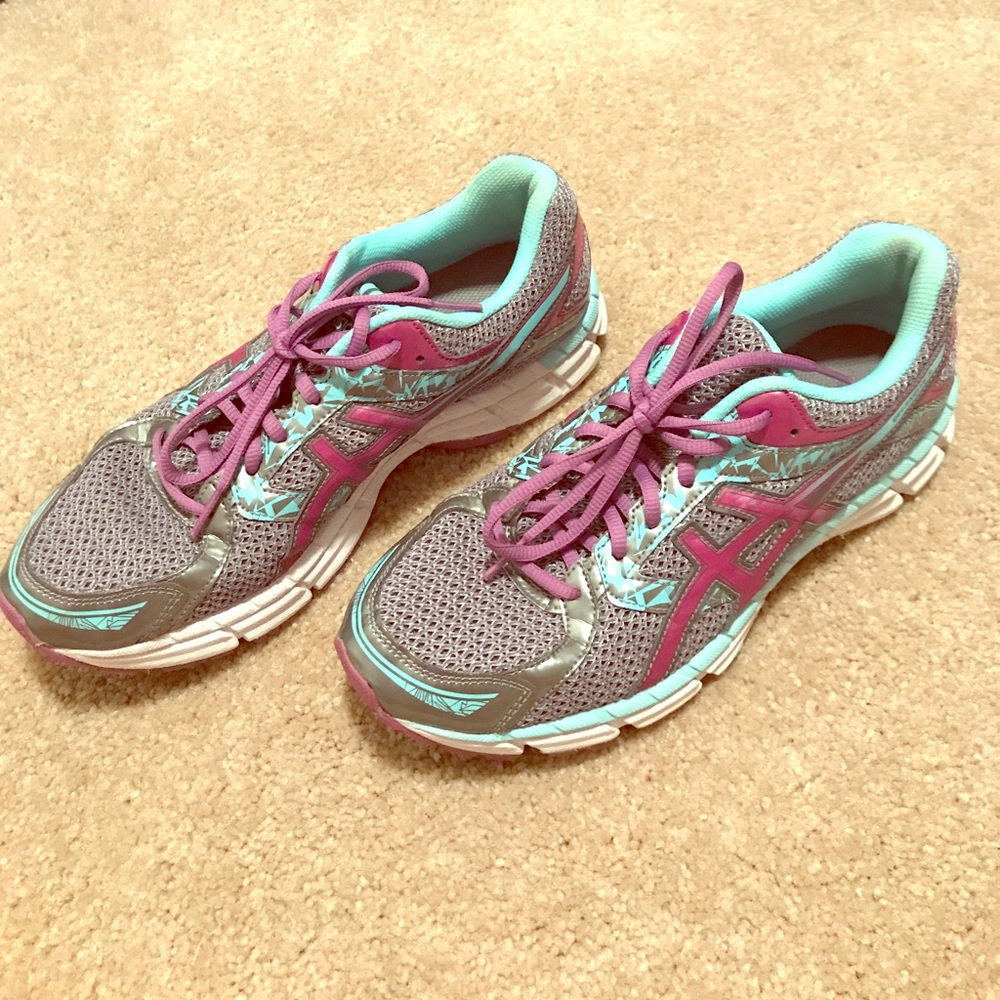 ASICS Tennis shoes