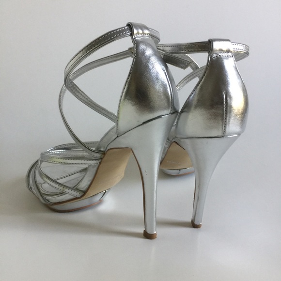 Sexy Strappy Silver Shoes with 5 inch Heels - Picture 4 of 7
