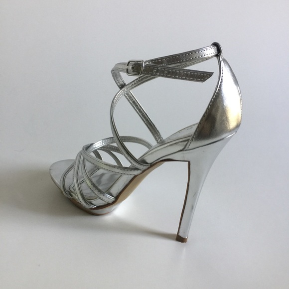 Sexy Strappy Silver Shoes with 5 inch Heels - Picture 5 of 7