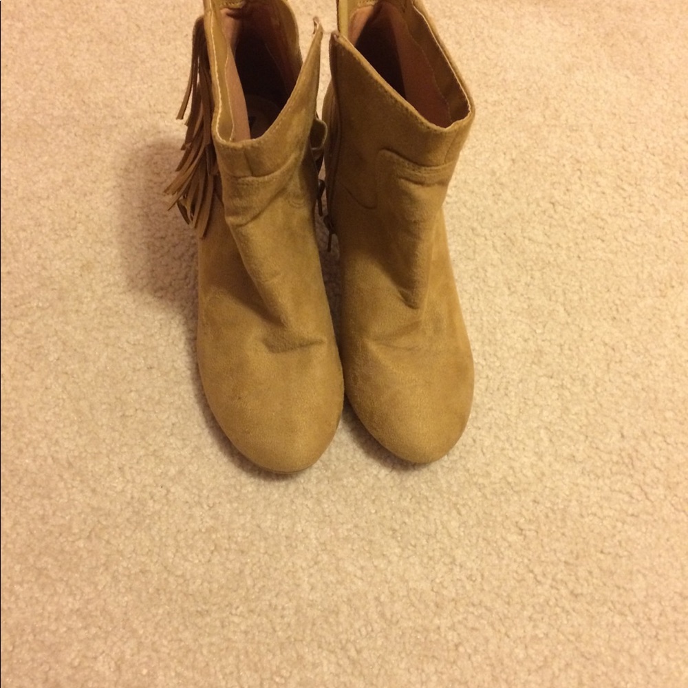 Ladies ankle boot