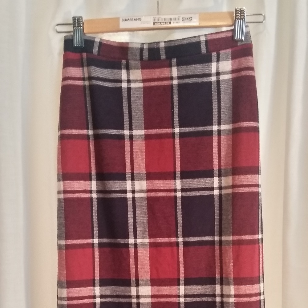 Forever 21 Plaid Pencil Skirt