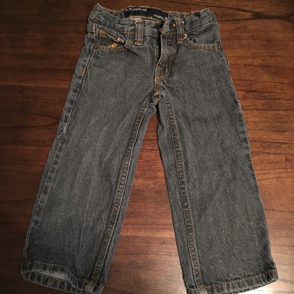 ⭐️ ROCAWEAR Original Medium Black-Wash Denim Jeans