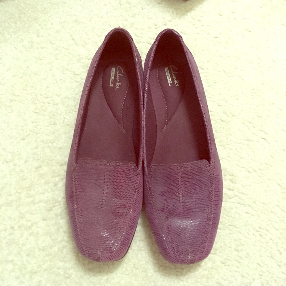 Clarks Purple Loafers Size 7 Wide