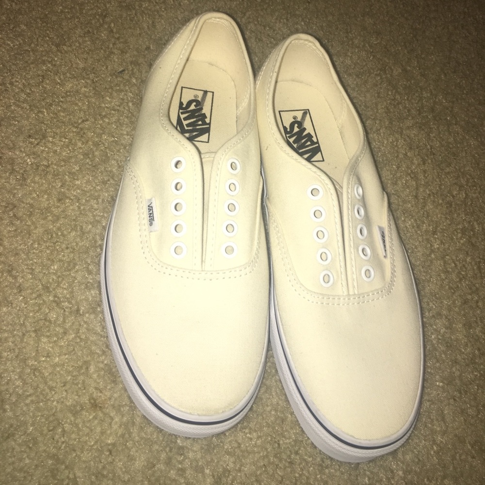 Cream never worn Vans