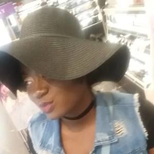 Meet your Posher, Breanna