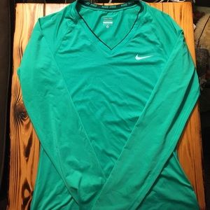 NIKE pro dri-fit long sleeve