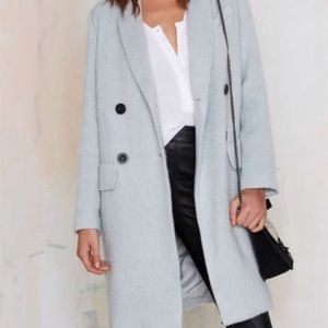 NWT light grey button trench