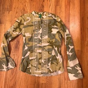 3J Workshop Camo btn down embroidered SZ SM shirt