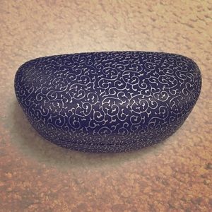 Large Sunglasses Case