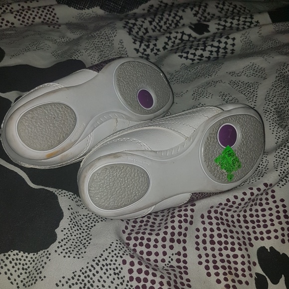 *SOLD* SZ 6 Pumas/Baby - Picture 2 of 4