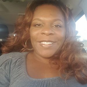 Meet your Posher, Valerie