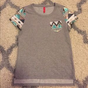 Size Medium gray Aztec print sequin boutique top