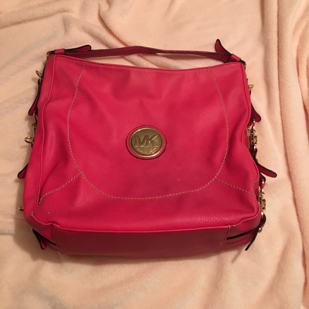 Michael Kors bright pink purse💗