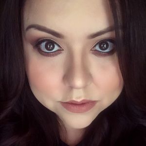 Meet your Posher, Sylvia