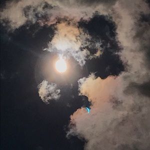 Meet your Posher, Titan