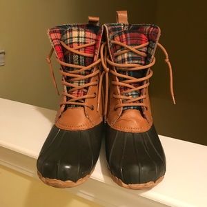 Duck Boots size 11