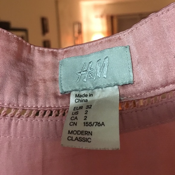 Top - Picture 2 of 2