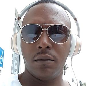 Meet your Posher, Quenton