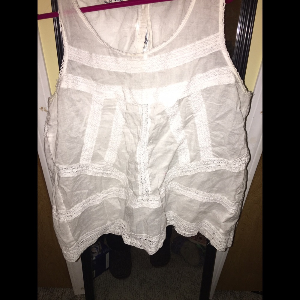 White Aeropostale dressy sleeveless
