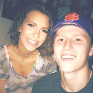 Meet your Posher, Cameron