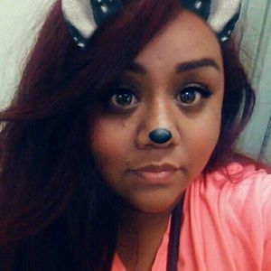 Meet your Posher, Angie