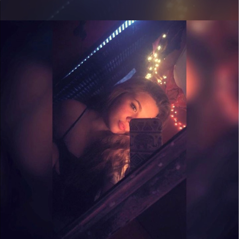 Meet your Posher, Leah