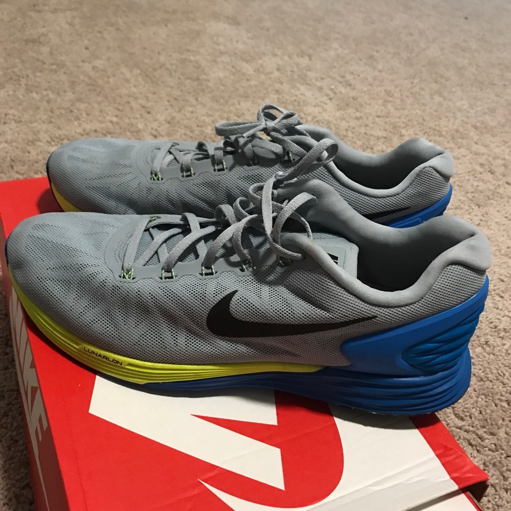 Men nike Shoes Size 13