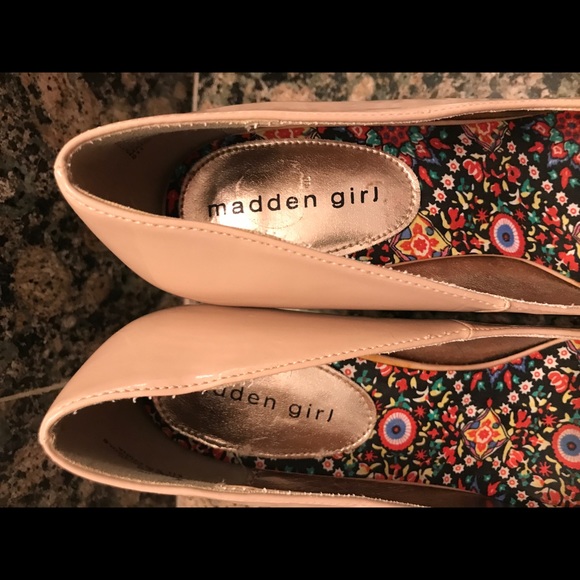 Madden Girl Patent Leather Heels - Picture 3 of 4