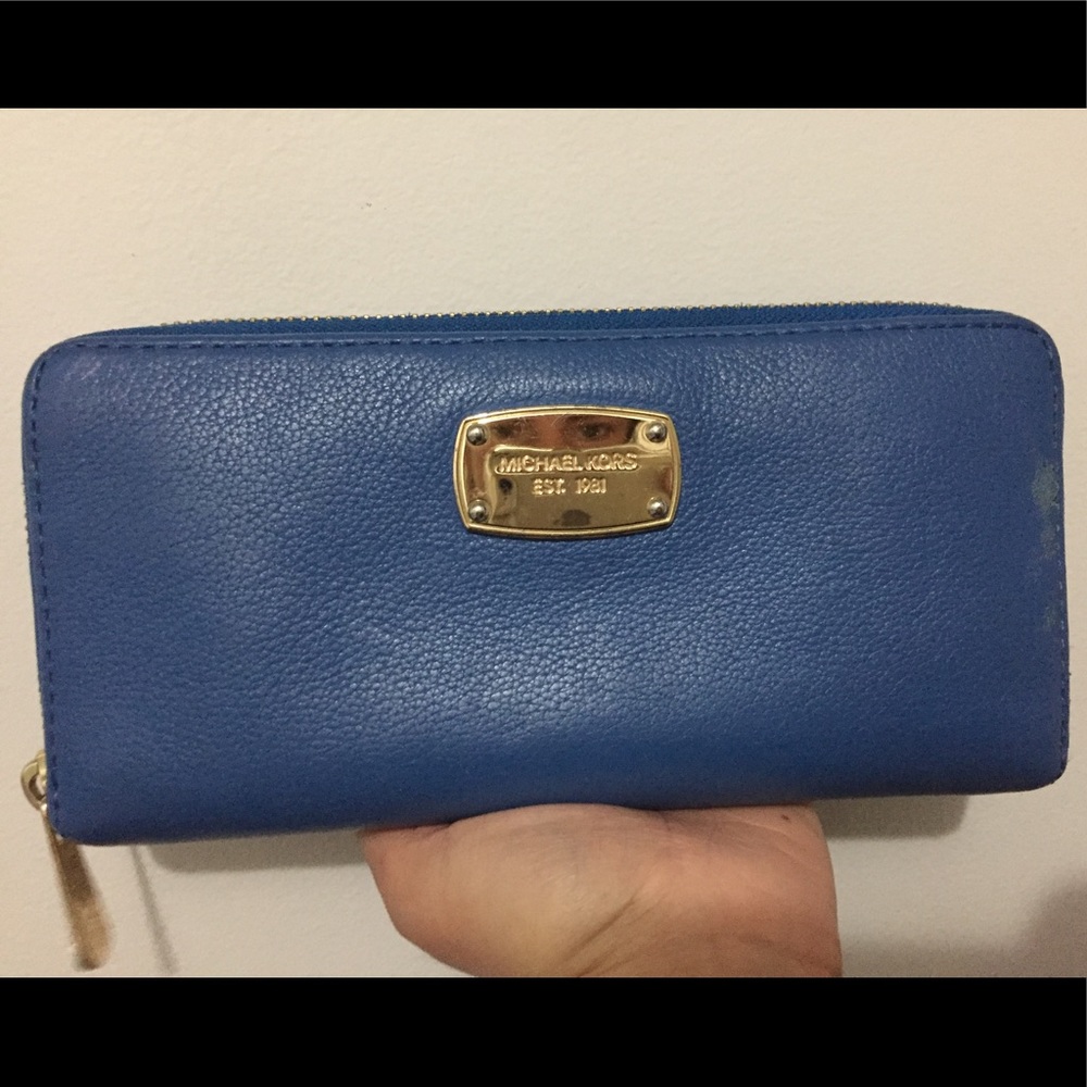 Michael Kors wallet