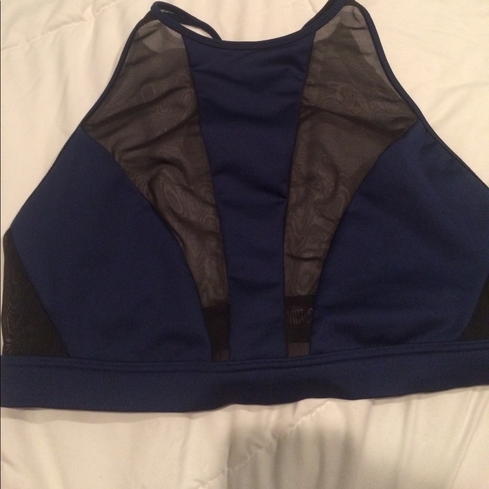 Victoria Sport Bra - Navy size small