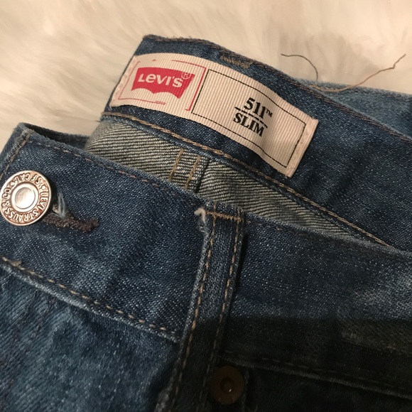 Boys Levi’s - Picture 2 of 3