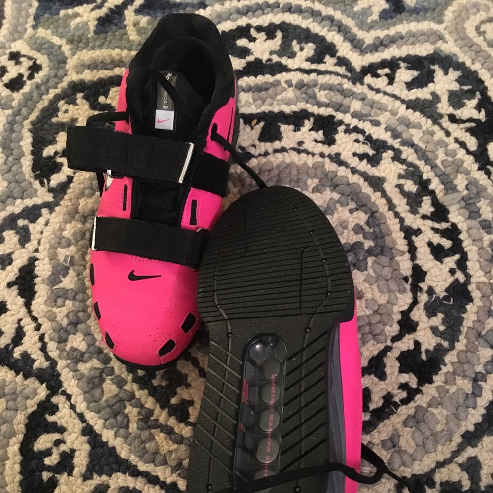 Nike men's lifters