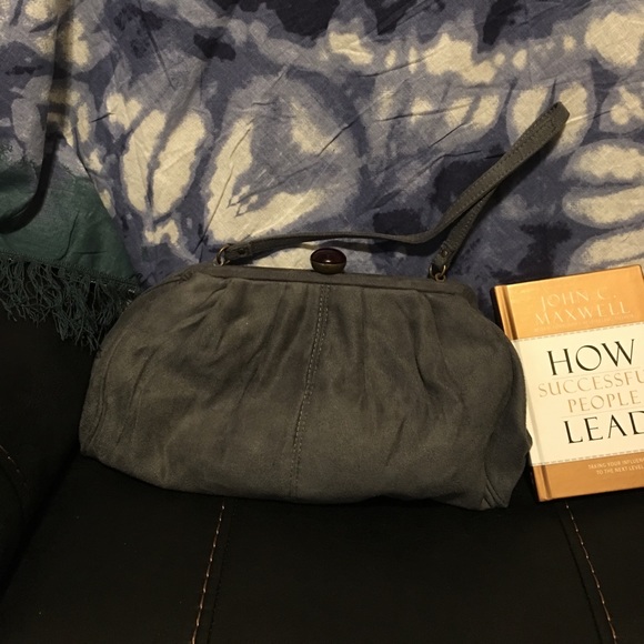 Avon gray suede type material clutch/shoulder bag. - Picture 2 of 7