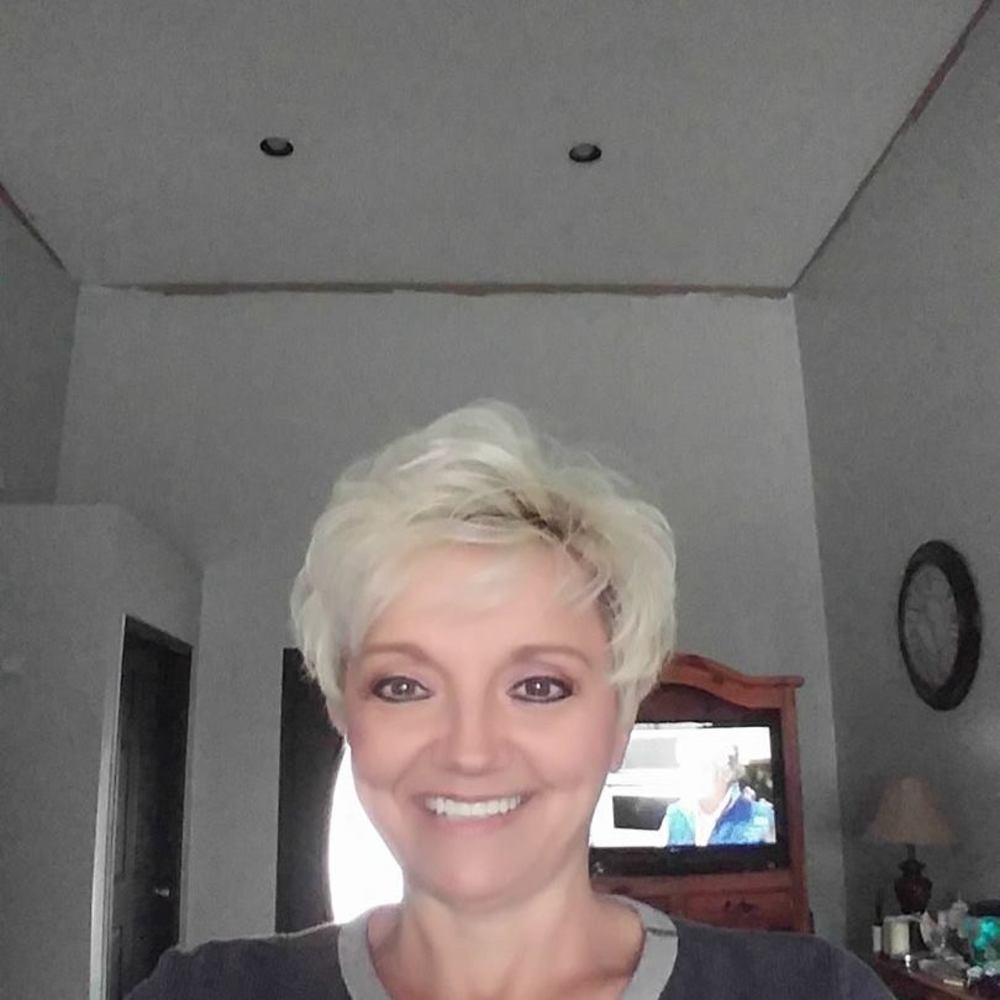 Meet your Posher, Tina