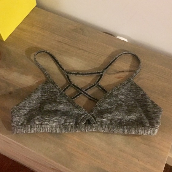 True and Co Bralette - Picture 2 of 4