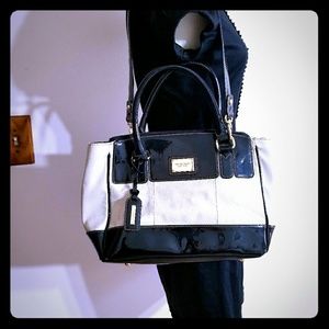 Tignanello Womens Habdbag