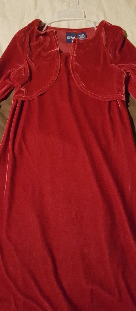 Red kids dress (Size 10/12)
