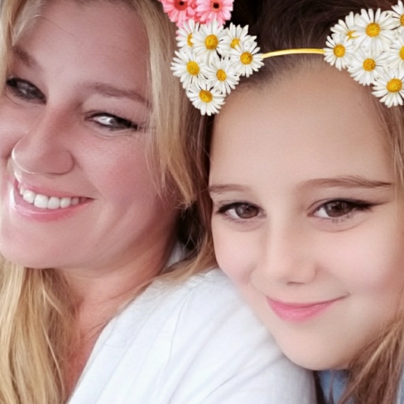 Meet your Posher, Theresa - Picture 5 of 8