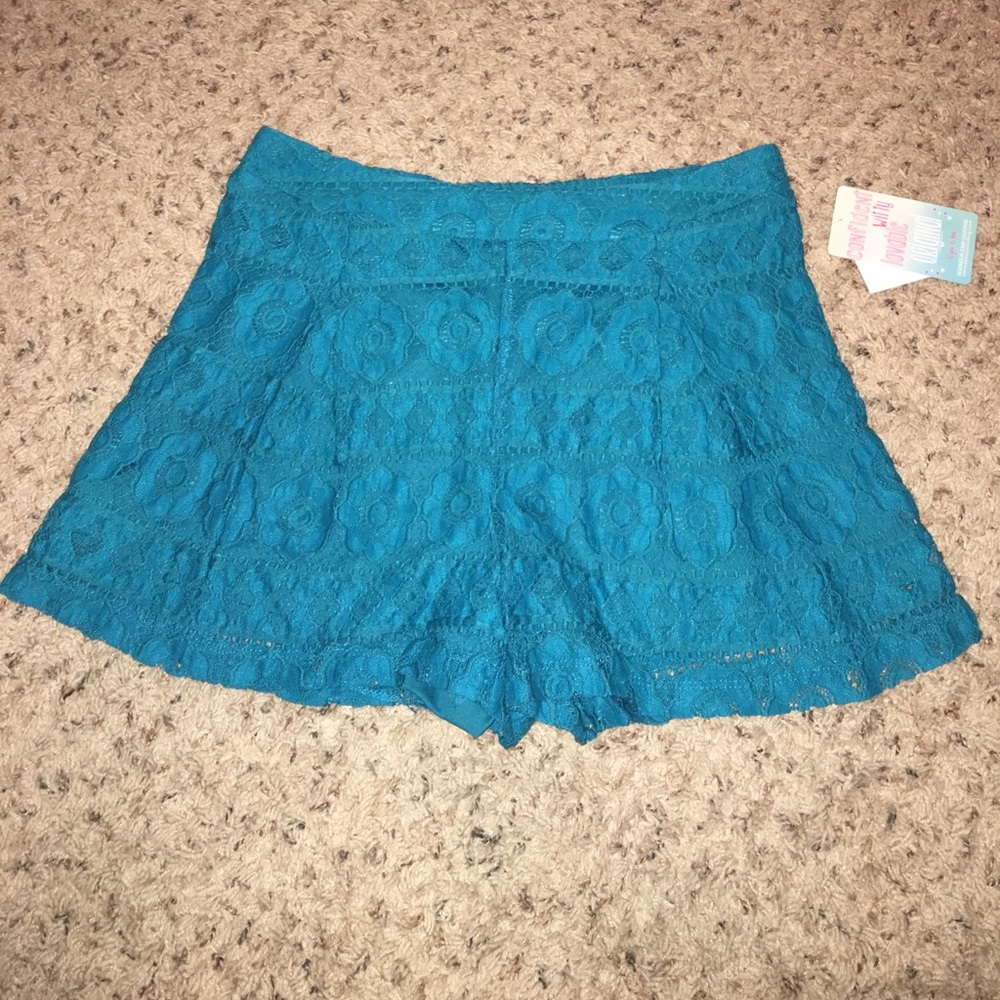 Turquoise lace shorts