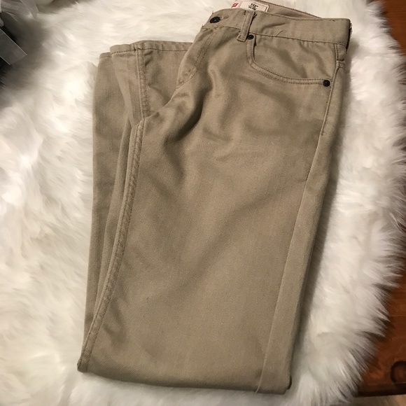 Levi  jeans - Picture 1 of 4