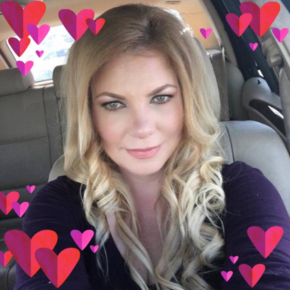 Meet your Posher, Csilla