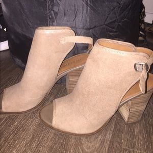 Lucky brand heels