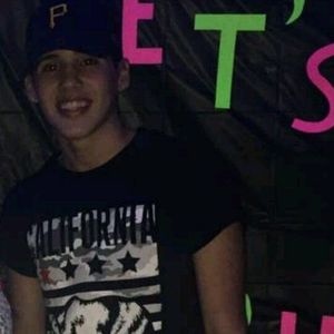 Meet your Posher, Roy