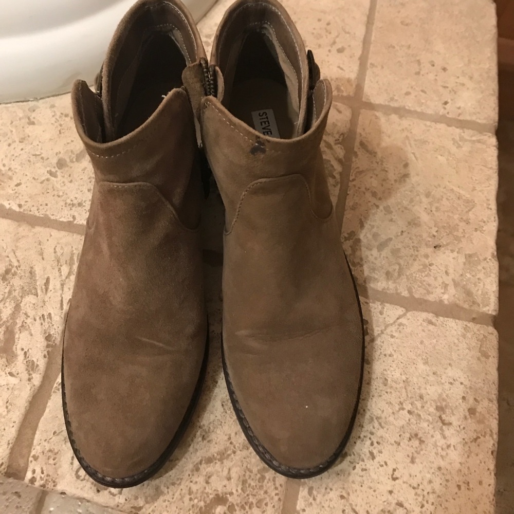 Steve Madden booties