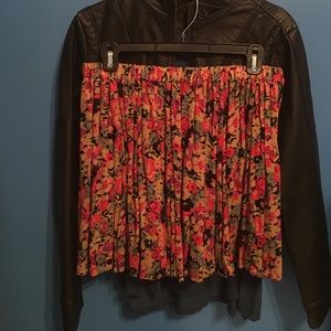 Short floral skirt. Cute with tights!