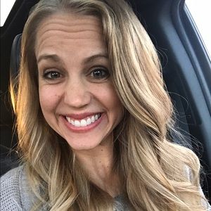 Meet your Posher, Megan