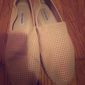 Steve Madden espadrilles nude color