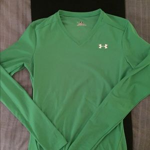 Under armour long sleeve shirt